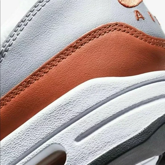 NWT Mens Nike Air Max 1 LV8 Martian Sunrise Shoes     Brand New Never Worn - Picture 6 of 10